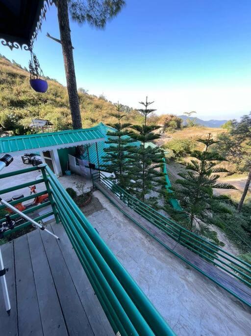 Kasauli Cascade A Cheerfull 4 Bedroom Challet Ngoại thất bức ảnh