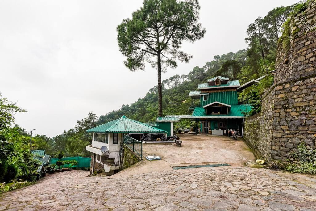 Kasauli Cascade A Cheerfull 4 Bedroom Challet Ngoại thất bức ảnh