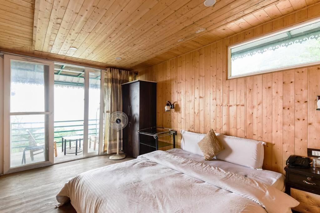 Kasauli Cascade A Cheerfull 4 Bedroom Challet Ngoại thất bức ảnh